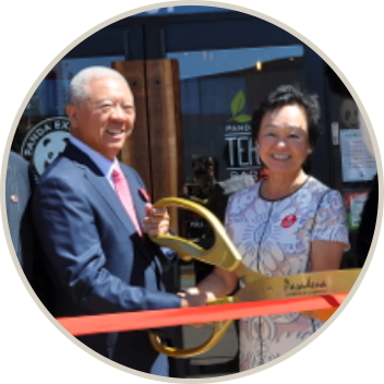 Innovation Kitchen ribbon cutting